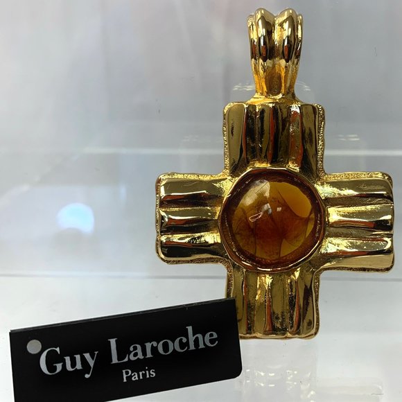 Guy Laroche Paris - Cross Pendant with Topaze Cabochon - Picture 1 of 4